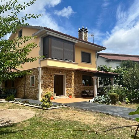 Vivienda Turistica Os Galegos En Palas De Rey Palas de Rei Kültér fotó